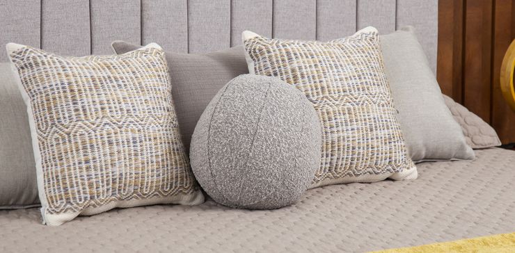 Cojín Decorativo Esfera Amelie Gris Taupe